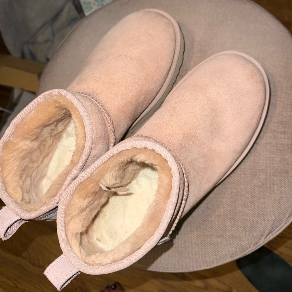 UGG Women's Blush Shearling Boots